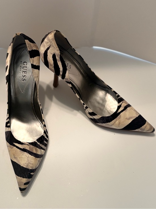 Guess Shoes - GUESS Zebra-Print Pointed-Toe Stiletto Pumps in Black and Cream